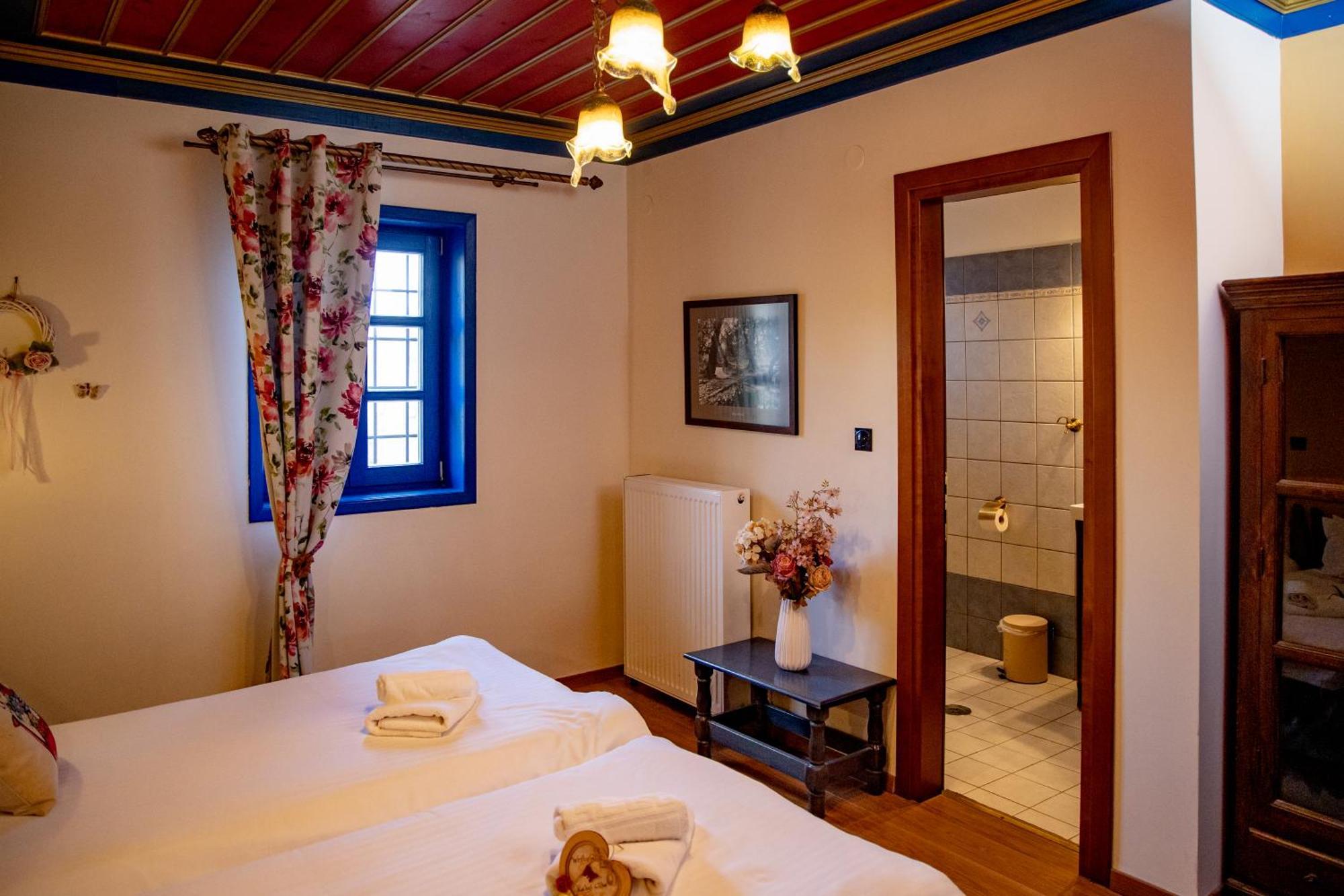 מונודנדרי Arktouros Hotel מראה חיצוני תמונה