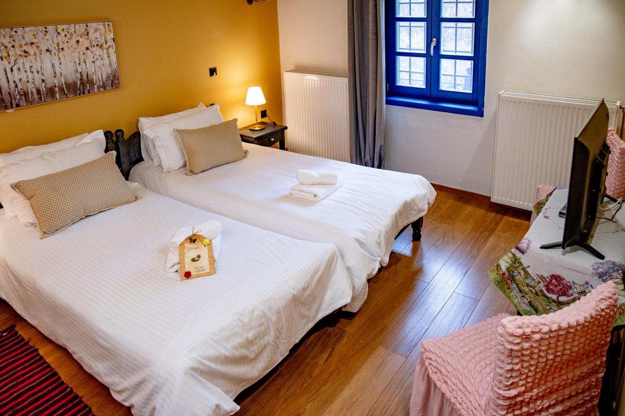 מונודנדרי Arktouros Hotel מראה חיצוני תמונה