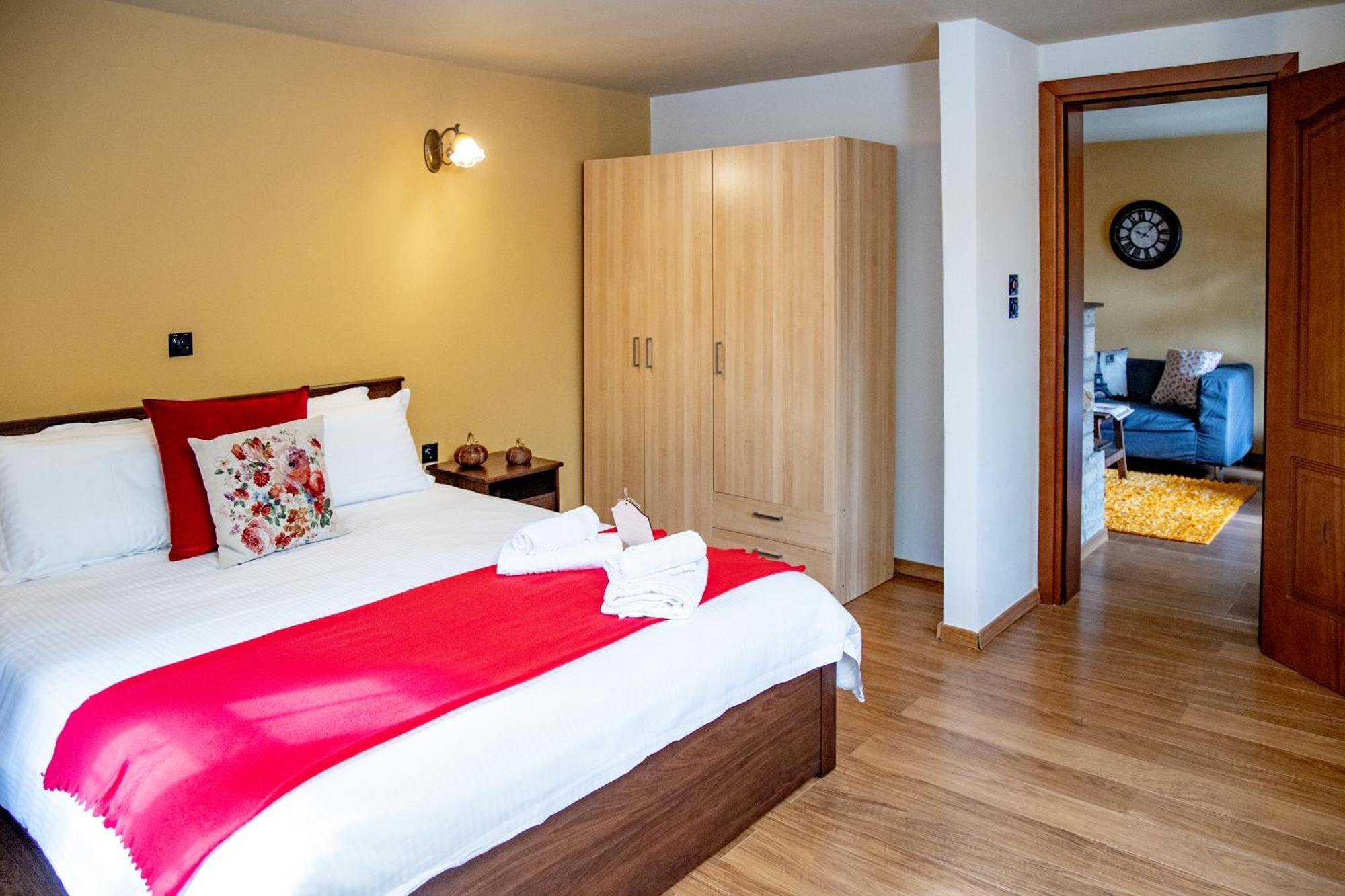 מונודנדרי Arktouros Hotel מראה חיצוני תמונה