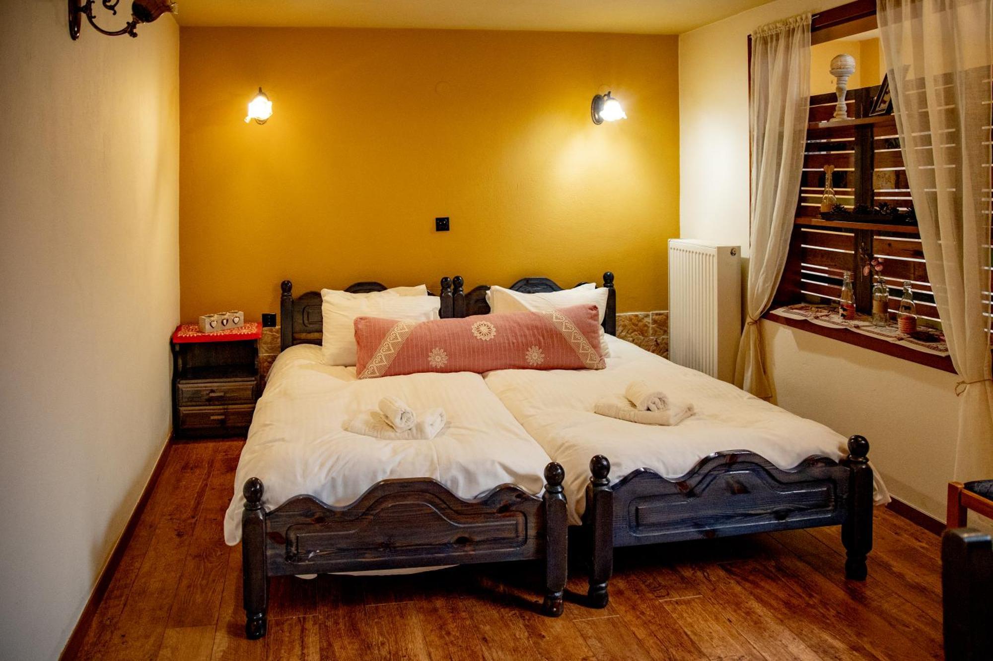מונודנדרי Arktouros Hotel מראה חיצוני תמונה